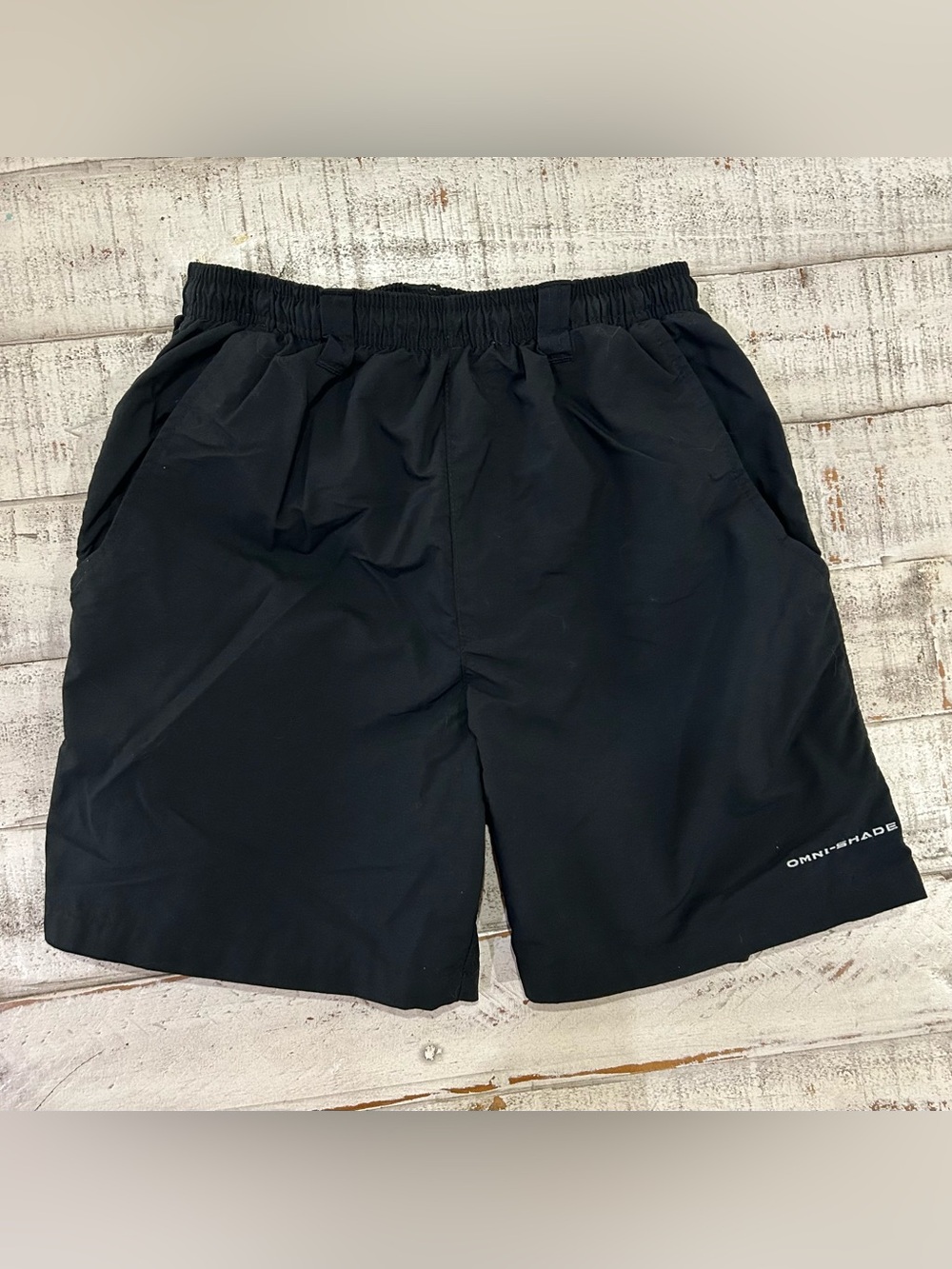 Columbia Black PFG Omni-shield sun protection mesh lined 4 Swimtrunks Small